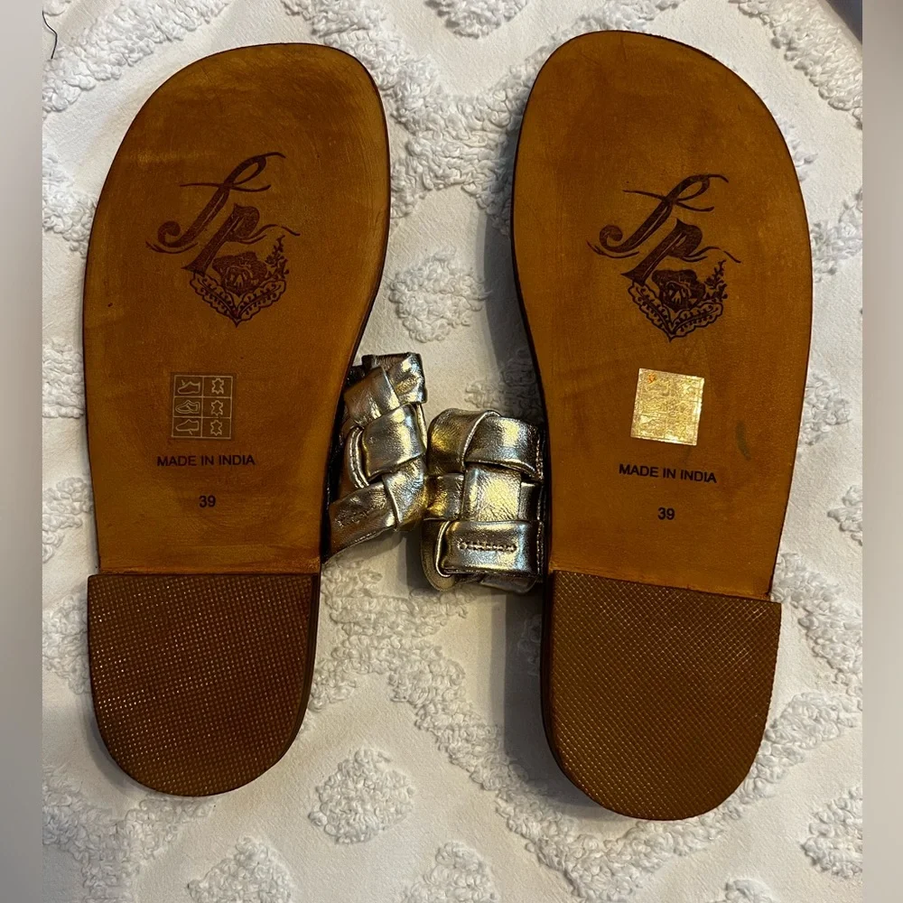 Free people gold river woven sandals - Picture 3 of 3